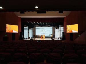 富陽某劇(jù)院